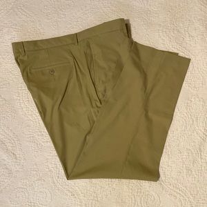 Daniel Cremieux Performance khaki pant